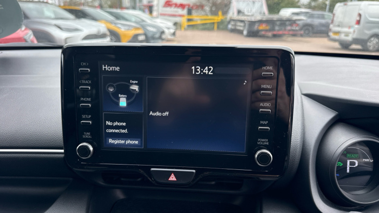 Toyota Yaris 1.5 Hybrid Design 5dr CVT Hybrid Hatchback
